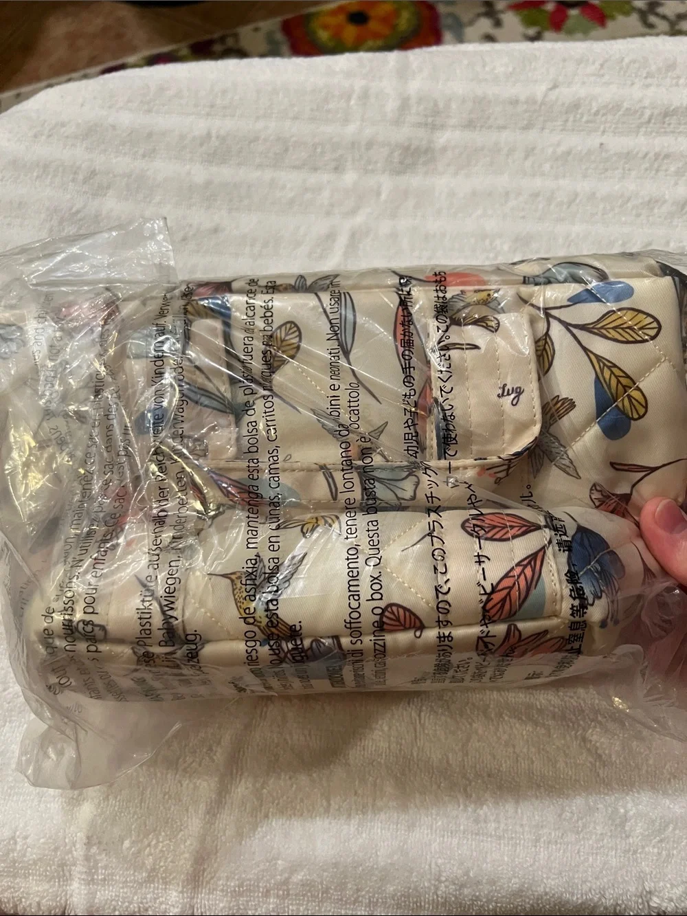 Lug Dory Mini in Hummingbird Floral NWT